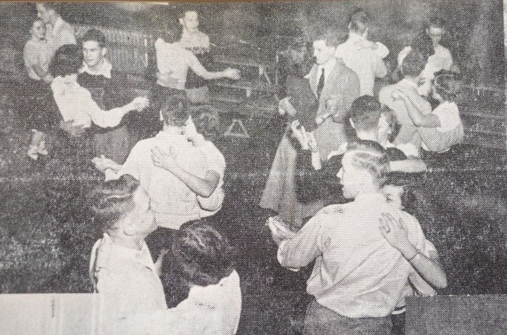 OLYMPUS DIGITAL CAMERA